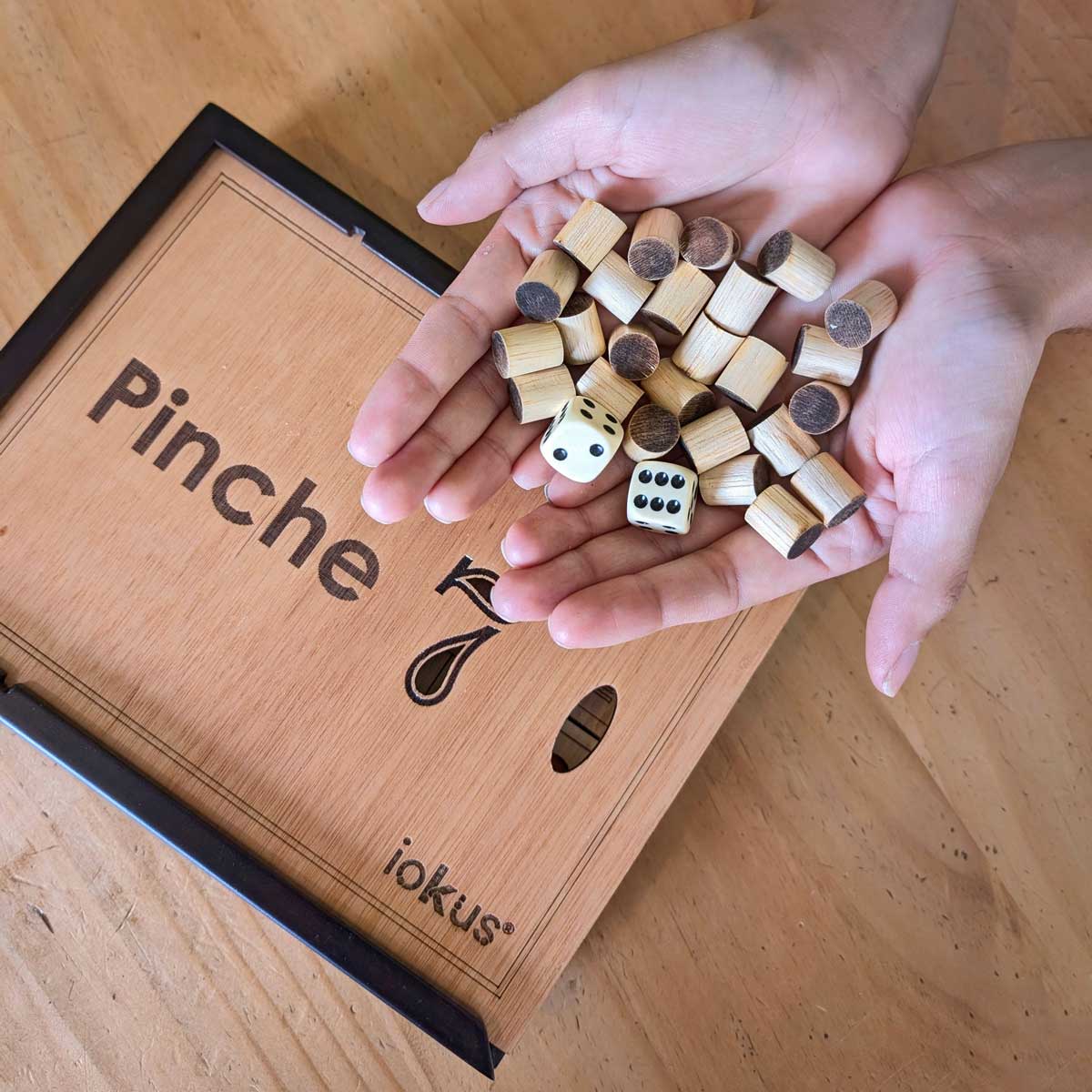 Pinche 7 - Juego de Integración y Apuestas