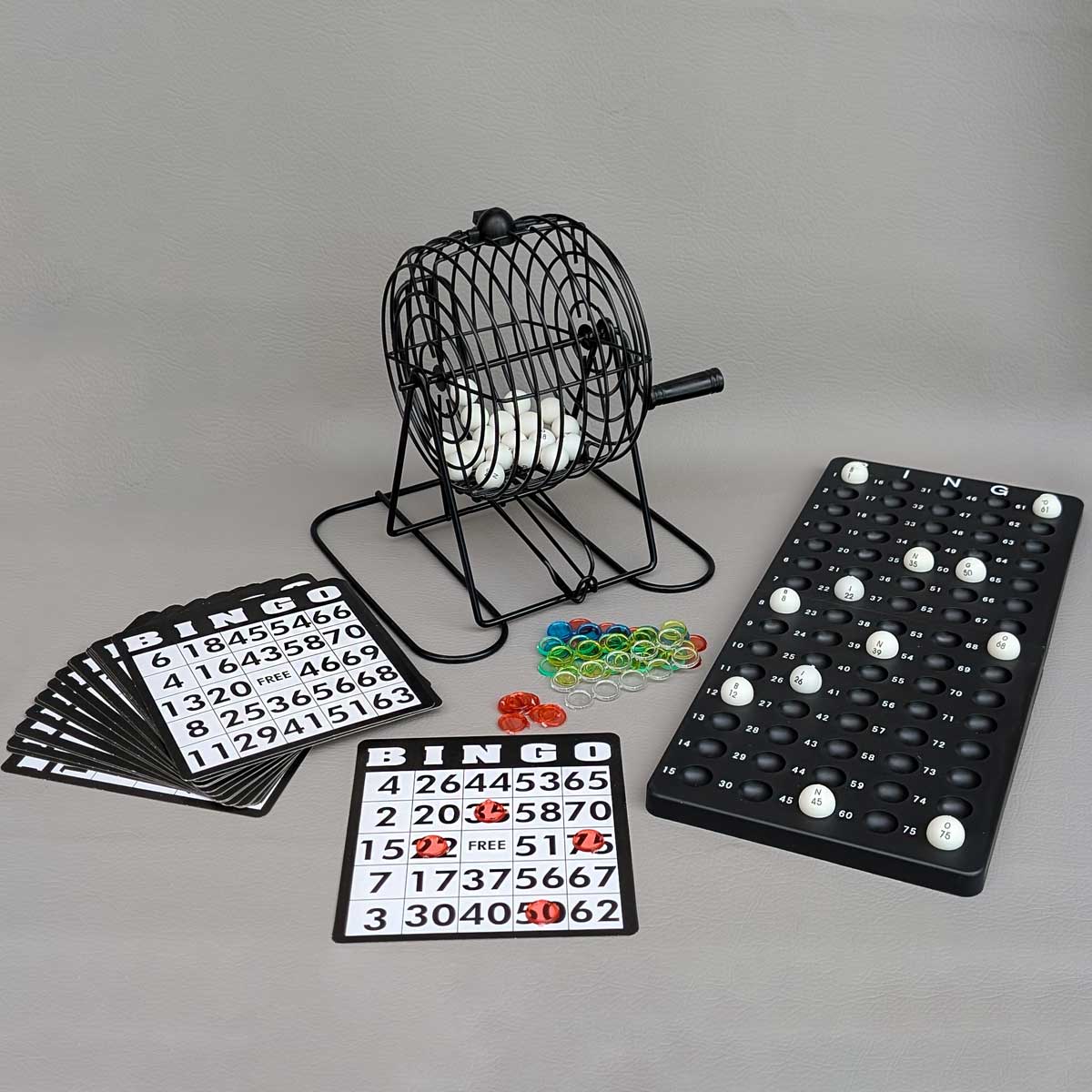 Juego de mesa Bingo clásico, ideal para reuniones familiares y diversión grupal
