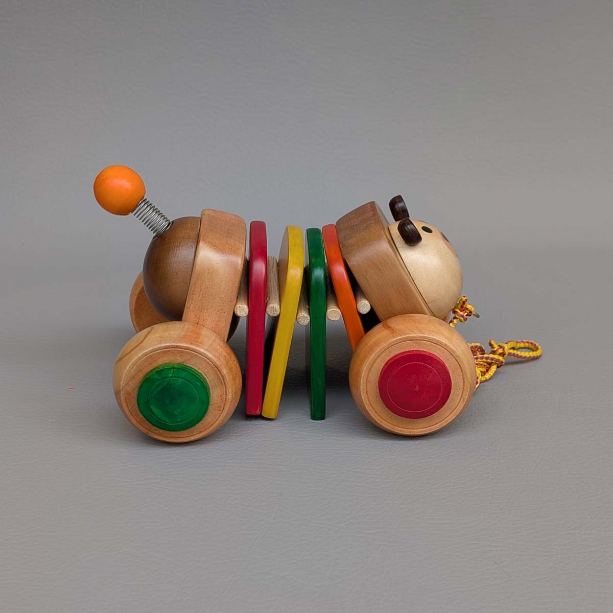 Gusano Tabletas - Juguete de Arrastre