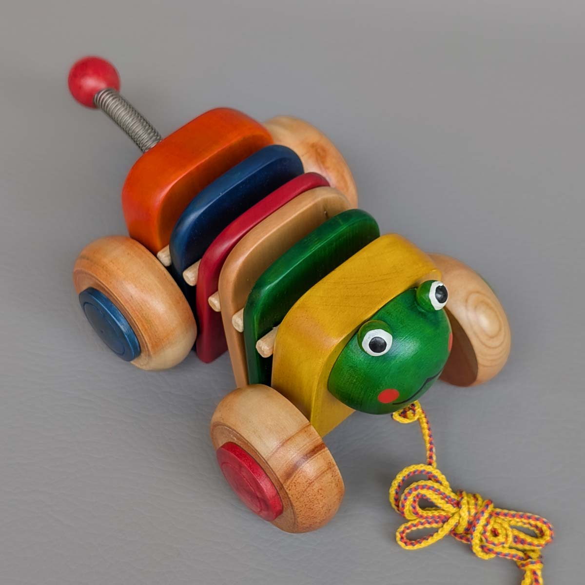 Gusano Tabletas - Juguete de Arrastre