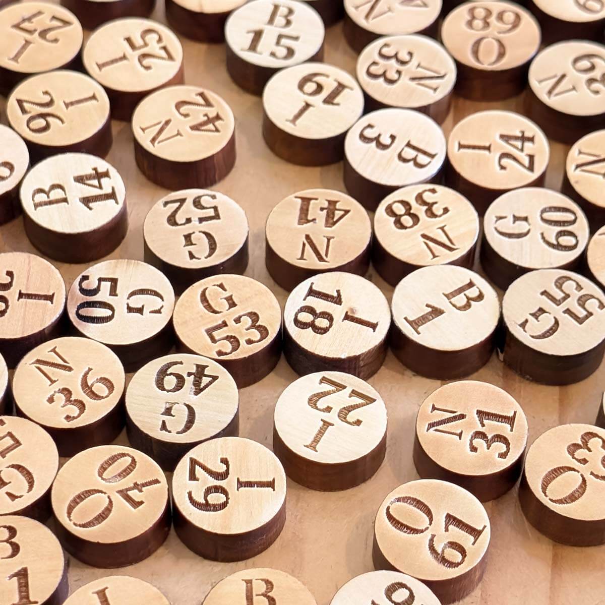 Juego de Bingo en Madera