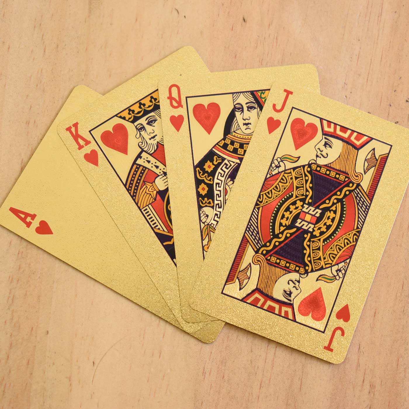Juego de cartas póker doradas impermeables, diseño elegante y resistente al agua para partidas duraderas