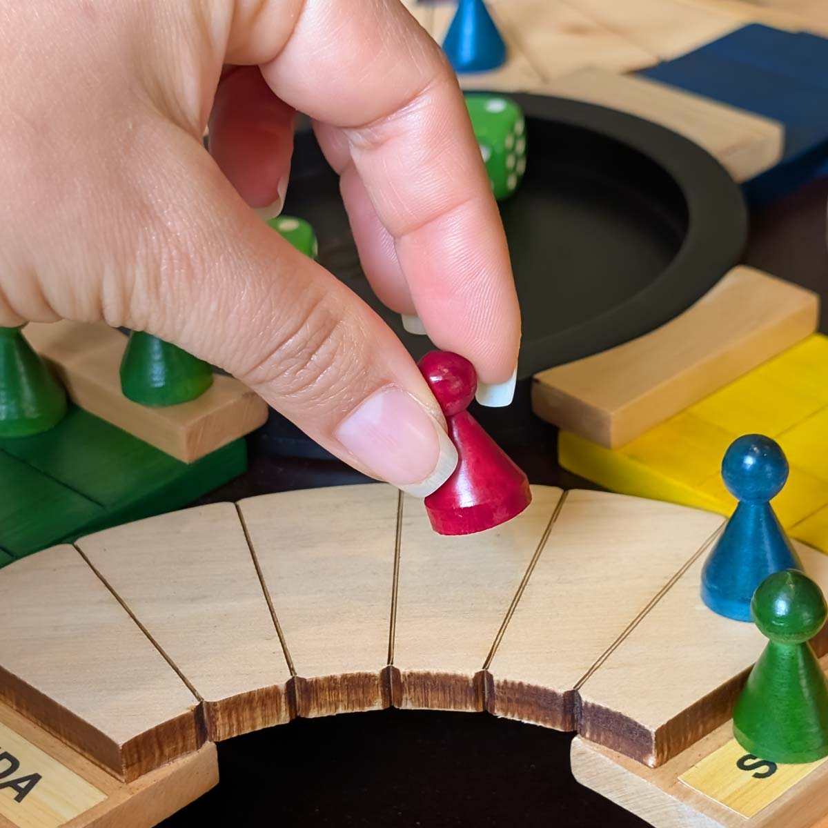 Parques 3D para 4 jugadores