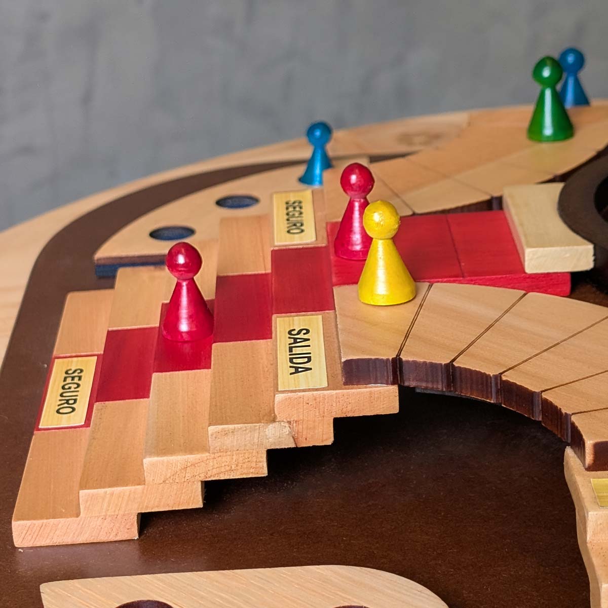 Parques 3D para 4 jugadores