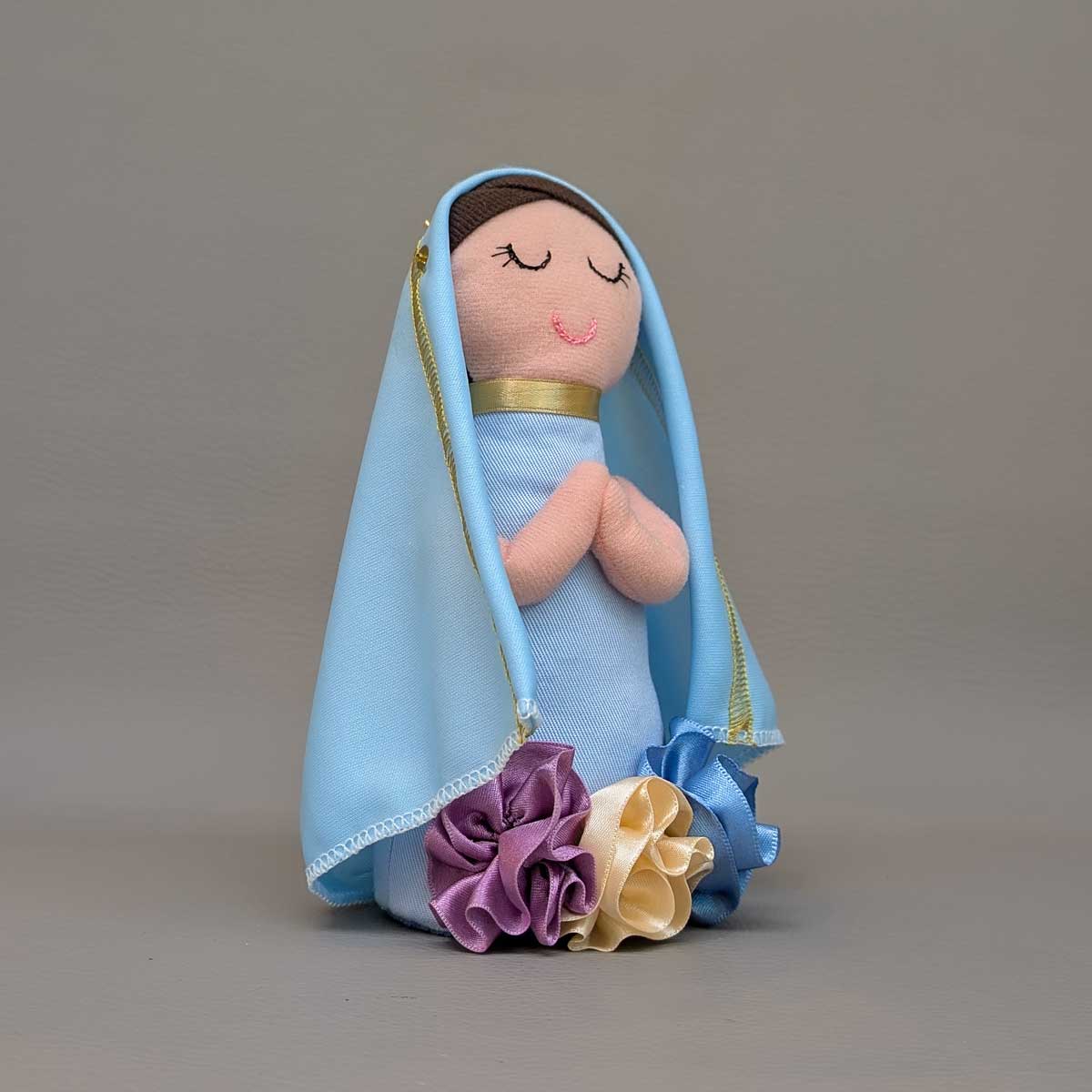 Muñeca Virgen de Guadalupe