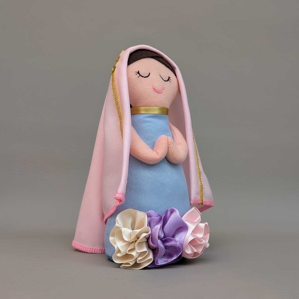 Muñeca Virgen de Guadalupe