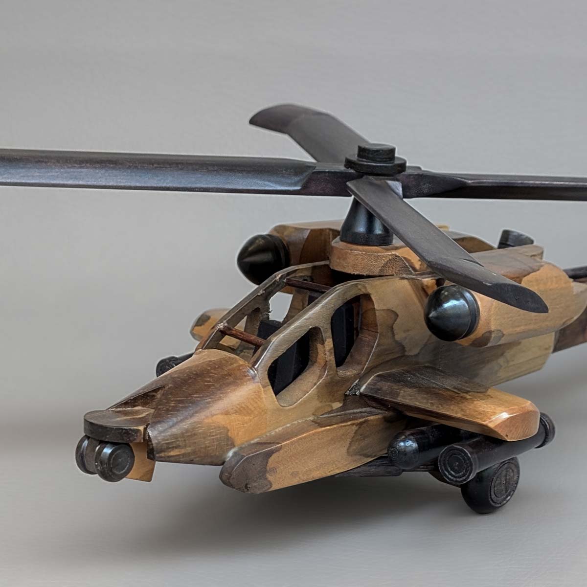 Helicóptero de Colección- Modelo: Boeing AH-64 Apache