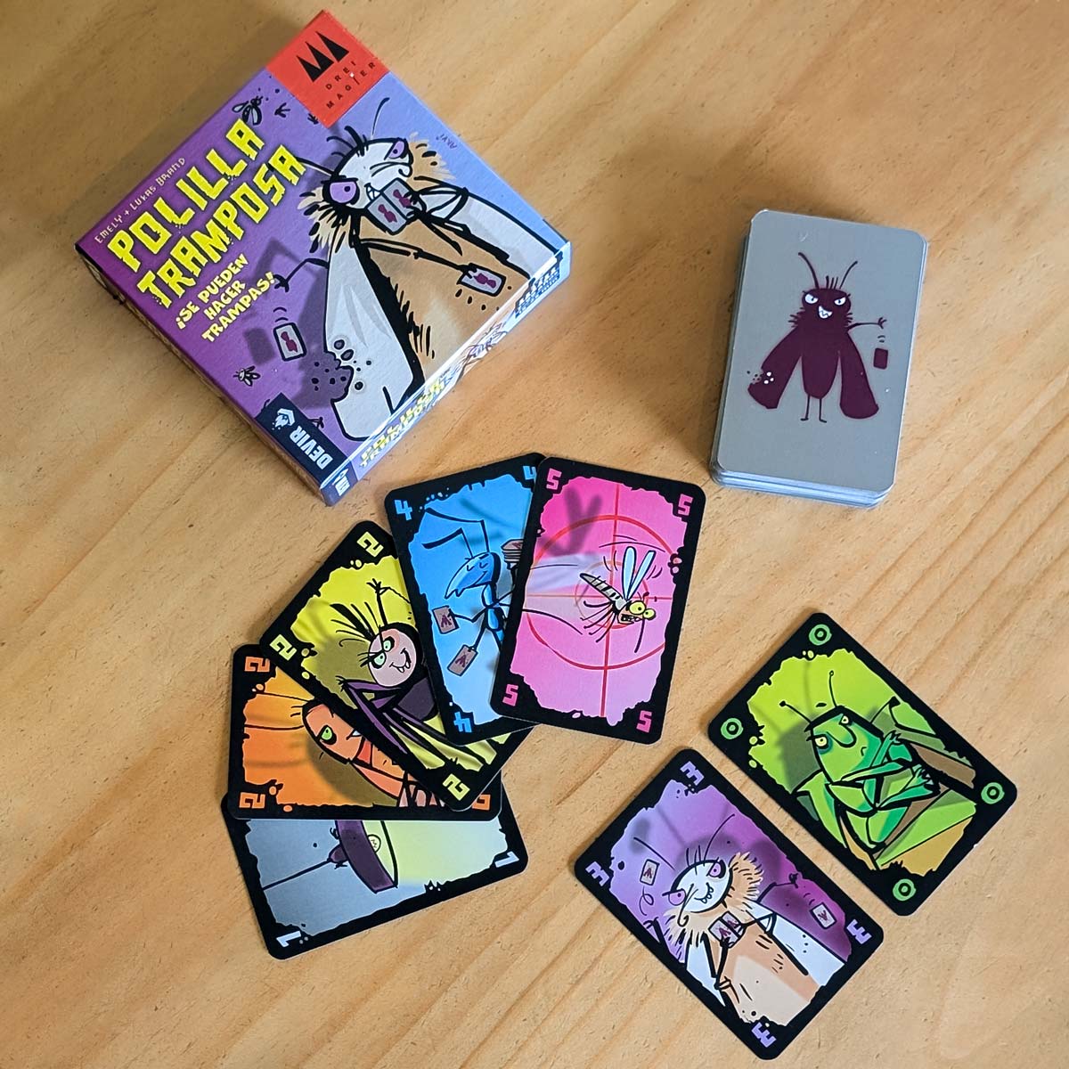 Juego la Polilla Tramposa Devir